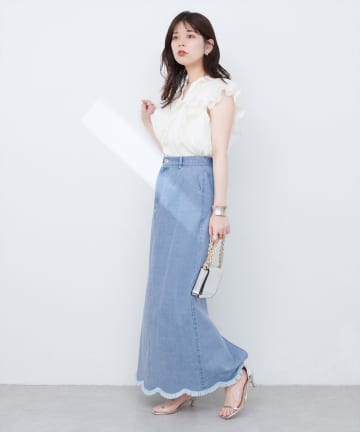 natural couture(ナチュラルクチュール) 裾フリンジスカラップデニムスカート