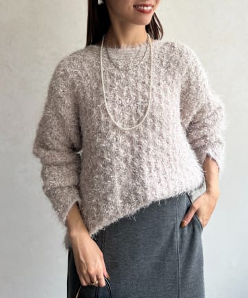 Chez toi(シェトワ) ラメフェザーモールネッププルオーバー