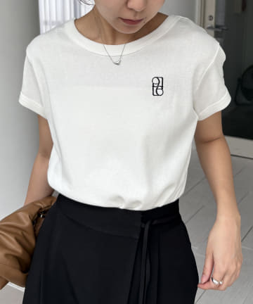 CAPRICIEUX LE'MAGE(カプリシュレマージュ) ラウンドスリーブTシャツ