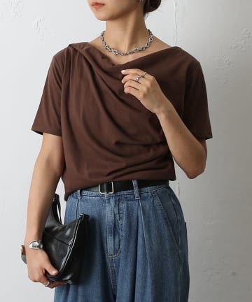 COLONY 2139(コロニー トゥーワンスリーナイン) 2wayショルダードレープTシャツ