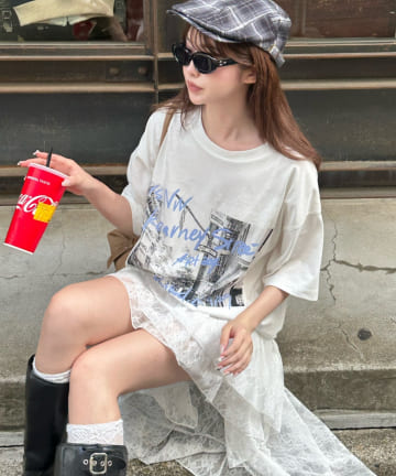 RAY CASSIN(レイカズン) ルーズフォトTシャツ