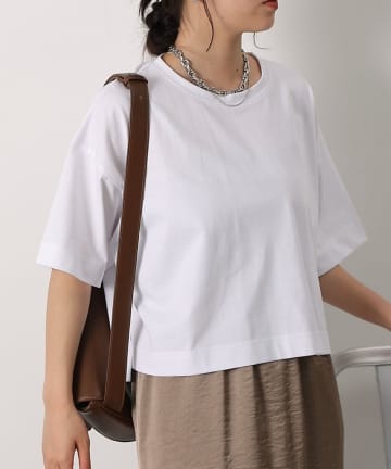 COLONY 2139(コロニー トゥーワンスリーナイン) スマートワイドクロップドTシャツ