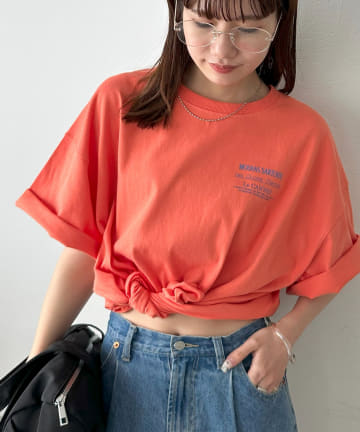 DISCOAT(ディスコート) 【ユニセックス】ミックスフォントバックグラフィックTシャツ