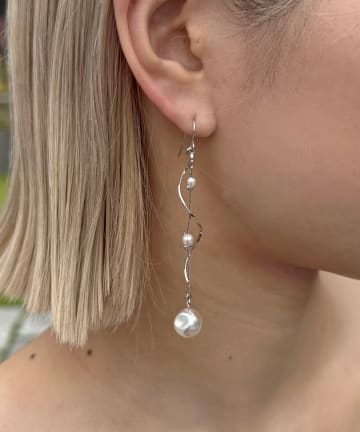 Lattice(ラティス) ニュアンスパールピアス