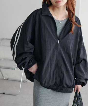 DISCOAT(ディスコート) 【着映えアイテム◎/WEB限定】ナイロントラックジャケット