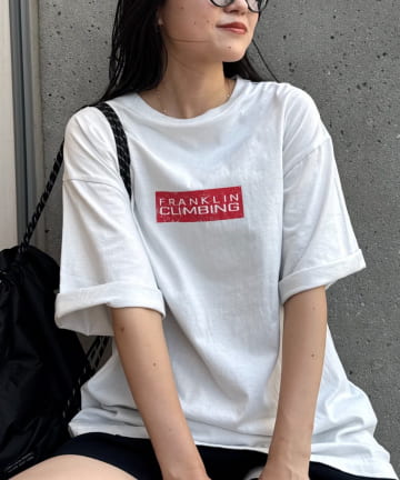CIAOPANIC TYPY(チャオパニックティピー) 【Franklin Climbing】ユニセックスレッドロゴプリントTEE