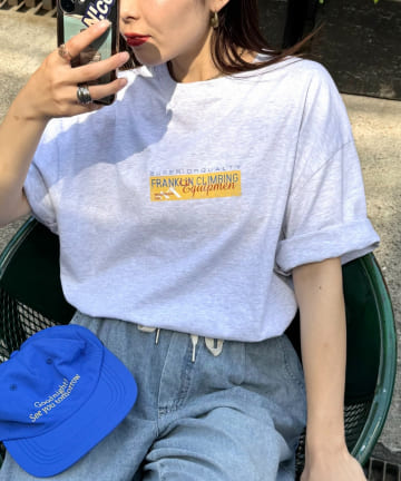 CIAOPANIC TYPY(チャオパニックティピー) 【Franklin Climbing】ユニセックスイエローロゴプリントTEE