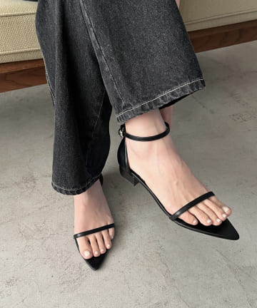 【CAPRICIEUX LE'MAGE】ストラップサンダル