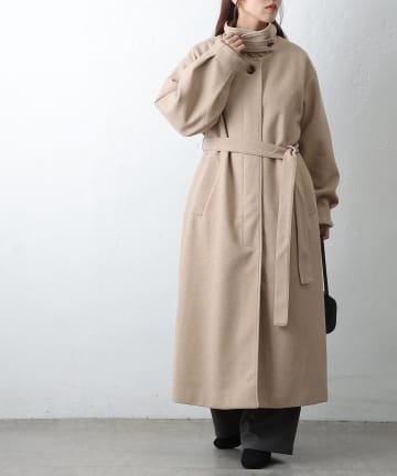 COLONY 2139(コロニー トゥーワンスリーナイン) 【リバイバル】ベルト付ボリューム袖ステンカラーコート