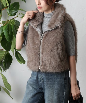 COLONY 2139(コロニー トゥーワンスリーナイン) ミックスシープファーZIPベスト