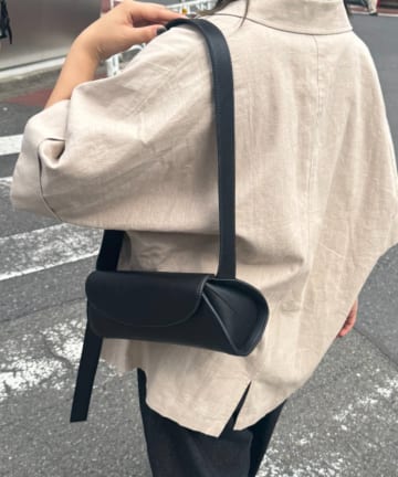 CIAOPANIC TYPY(チャオパニックティピー) 丸みフラップショルダー