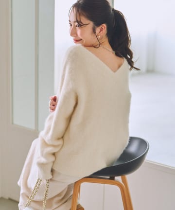La boutique BonBon(ラブティックボンボン) 【お上品リラックス】ヘアリーウールカシミヤ混ストレッチ前後２WAYニット
