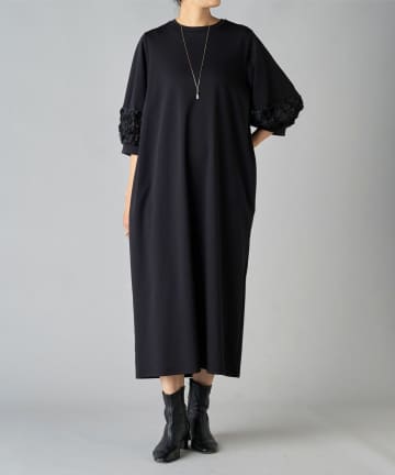 BEARDSLEY(ビアズリー) ソデフラワーワンピ