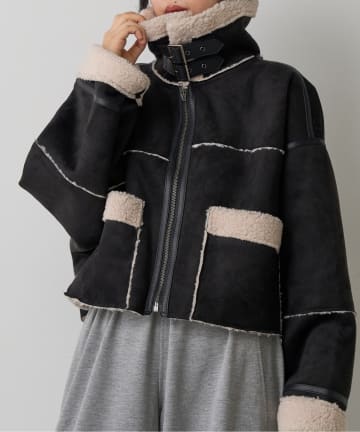 ショート丈ムートンジャケット