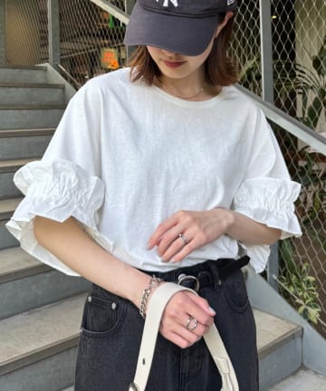 CIAOPANIC TYPY(チャオパニックティピー) 袖ギャザーフリルデザインカットソー