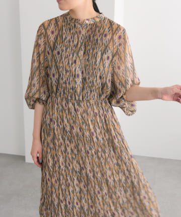 OUTLET(アウトレット) 【ear PAPILLONNER】柄シャーリングワンピース