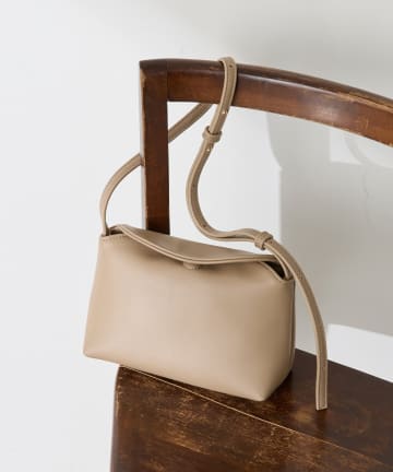 COLLAGE GALLARDAGALANTE(コラージュ ガリャルダガランテ) 【PAPILLONNER/パピヨネ】フラップショルダーバッグ