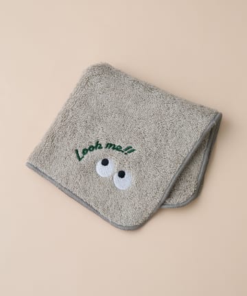 BIRTHDAY BAR(バースデイバー) おめめ　刺繍タオルハンカチ