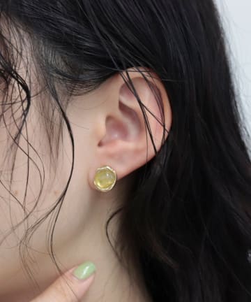 FREDY & GLOSTER(フレディ アンド グロスター) フェイクストーンメタルコンビピアス