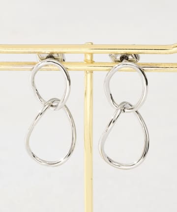 メタルフープクロスピアス