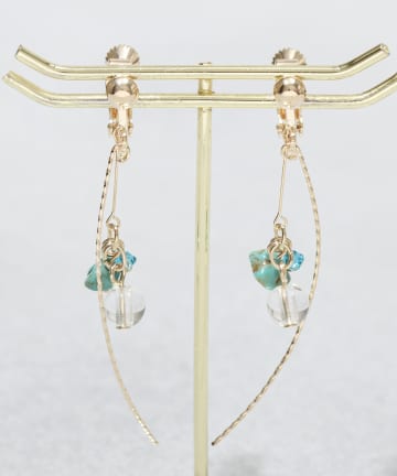 カラーストーンメタルイヤリング