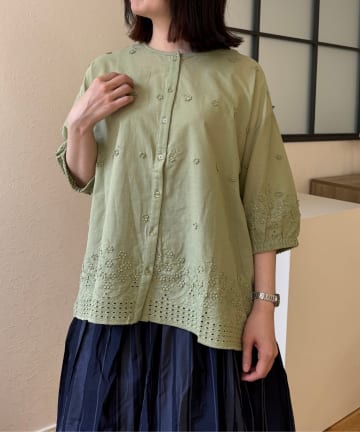 LOCUST(ローカスト) 刺繍カットソー
