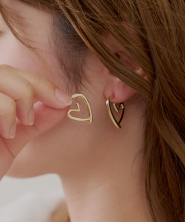 OUTLET(アウトレット) 【Chico】ニュアンスハートピアス