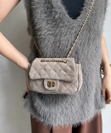 DOUDOU(ドゥドゥ) キルティングスウェードショルダー