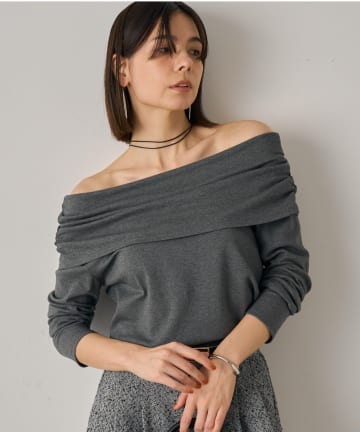 LOUNGEDRESS(ラウンジドレス) オフショルシャーリングカットソー