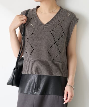 COLLAGE GALLARDAGALANTE(コラージュ ガリャルダガランテ) 【ロングシーズン使える】ショートニットベスト