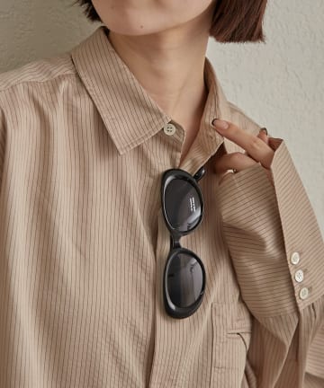 オーバルサングラス