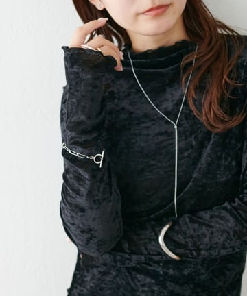 DISCOAT(ディスコート) 【重ね着にも/万能インナー/WEB限定】前後2WAYフロッキーメッシュボトルネックプルオーバー