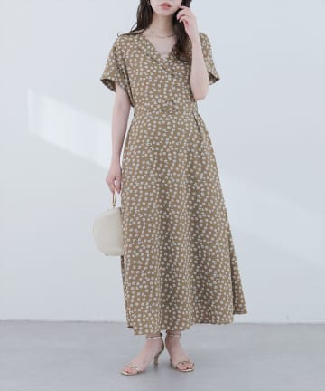 natural couture(ナチュラルクチュール) 【WEB限定】トライアングルカラーワンピース