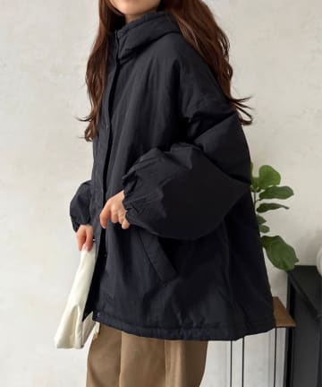 LOCUST(ローカスト) 【肩こり知らずの軽量!!】モンスターパーカー