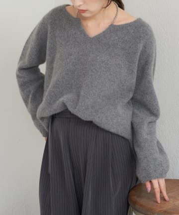SHENERY(シーナリー) 《秋冬ニット先行予約》ファーウールキーネックニット