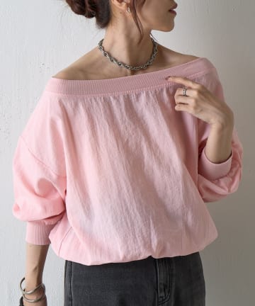 COLONY 2139(コロニー トゥーワンスリーナイン) ジャストライトシアーオフショルプルオーバー