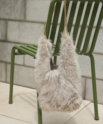 Whim Gazette(ウィム ガゼット) ＜高輪店＆WEB限定＞トスカーナムートンチェーンBAG