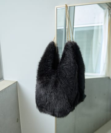 Whim Gazette(ウィム ガゼット) ＜高輪店＆WEB限定＞トスカーナムートンチェーンBAG