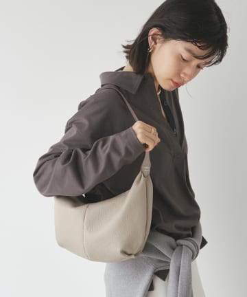 russet(ラシット) レザーワンショルダーバッグ