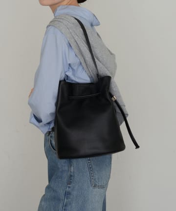 russet(ラシット) レザー巾着バケットバッグ