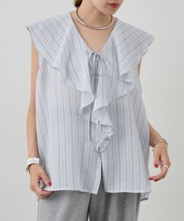 値下げ　完売　シーナリー　shenery フリルカラーブラウス　ホワイト　美品 PAL GROUP OUTLET - 【オフホワイト】【SHENERY】フリルカラー