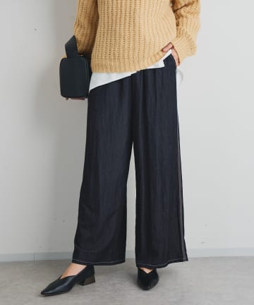 un dix cors(アンディコール) 《楽な履き心地》シャイニーデニムワイドパンツ