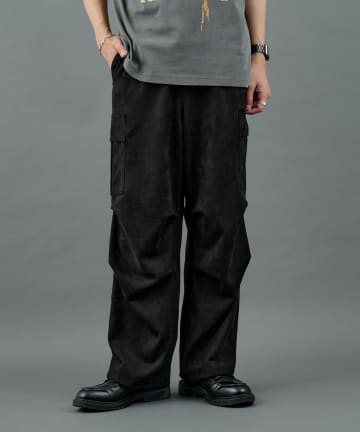 COLONY 2139(コロニー トゥーワンスリーナイン) シンセティックスエードカーゴパンツ