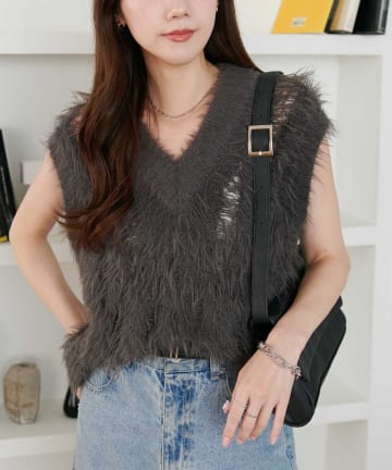 DISCOAT(ディスコート) フェザーヤーンスカシVベスト