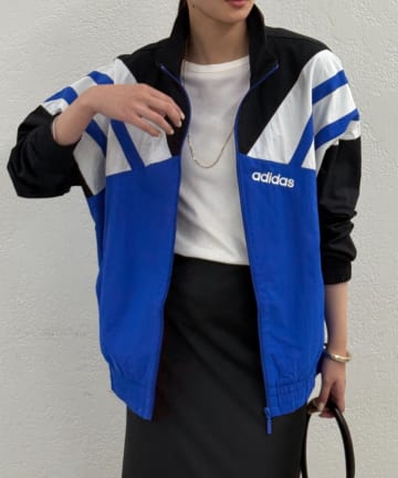 LOUNGEDRESS(ラウンジドレス) adidas ラインナイロンジャケット
