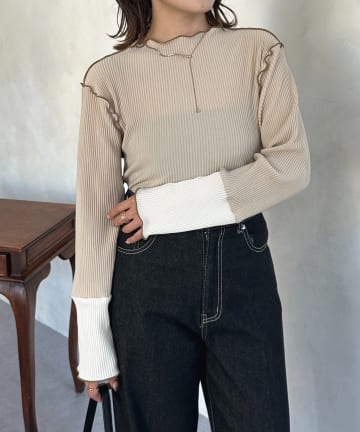 Thevon.(ゼヴォン) 袖先配色プリーツメロープルオーバー