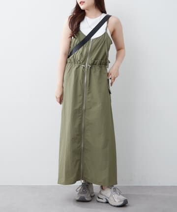 NICE CLAUP / OLIVE des OLIVE OUTLET(ナイスクラップ  / オリーブ デ オリーブ アウトレット) 【RMAF】ナイロンフロントZIPキャミワンピース