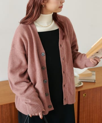 DISCOAT(ディスコート) 【ユニセックス】フォックスブレンドVネッククロップドカーディガン