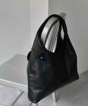 ear PAPILLONNER(イア パピヨネ) 《本革》ONE.（ワンドット）別注ワンハンドルバッグ