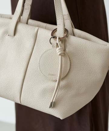 russet(ラシット) 【再値下げ】ミラー付きレザーチャーム